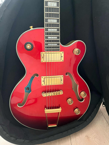 Guitarra Eléctrica EpiPhone Uptown Kat Es