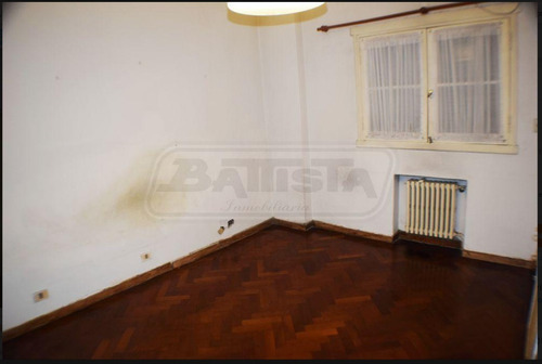 Alquiler Comercial - Casa Centro De Ramos Mejia