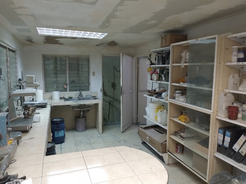 Vendo Fabrica De Pinturas En Pleno Funcionamiento, Galpón, Fondo De Comercio Y Patente.