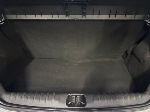 Chevrolet Onix HATCH LT 1.0 8V FlexPower 5p Mec.