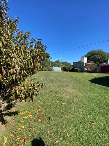 Villa Walcalde Lote Con Mejoras Cercado, Porton,  Escritura Gas Natural Y Luz