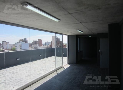 Imagen 12 de 25 de Amplio Duplex De 2 Ambientes En Excelente Ubicación De Morón