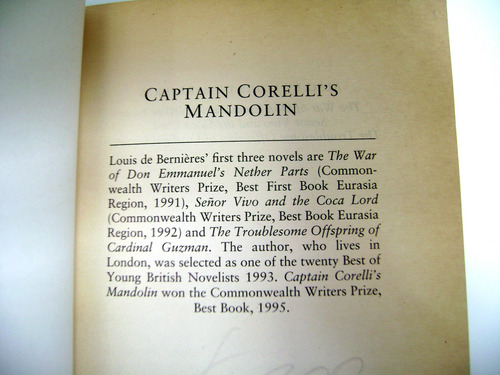 Captain Corelli S Mandolin Bernieres Ingles Libro Usad Boedo (Usado)