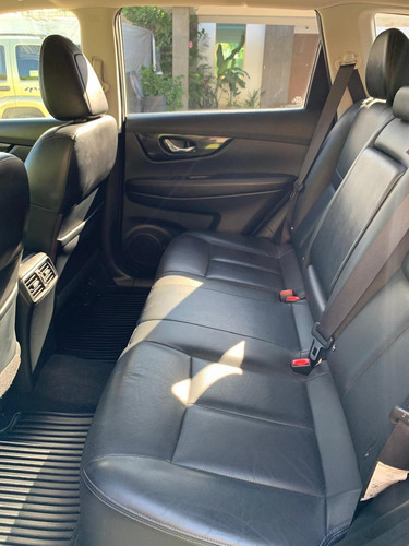 Nissan X-Trail 2.0 Exclusiv 2 Row Hybrid