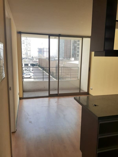 Departamento En Arriendo De 1 Dorm. En Estación Central