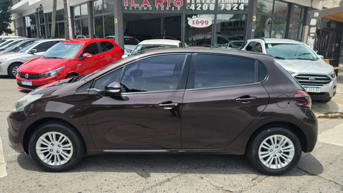 Peugeot 208 1.5 Allure