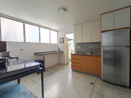 Habitacion / Alquiler / Los Dos Caminos / 1h-1b