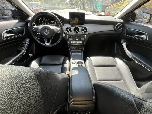 Mercedes-Benz Clase GLA 1.6 Urban