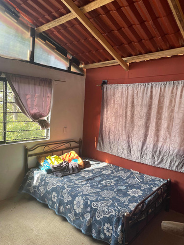 Se Vende Terreno De 2450 Metros Y Construcc En Zacatlán Pueb