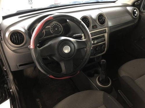 Imagem 7 de 8 de Volkswagen Voyage 1.0 Mi 8v Flex 4p Manual
