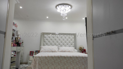 Venta De Apartamento\ Los Naranjos Del Cafetal Mg 3-262