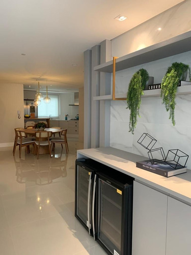 Imagem 10 de 20 de Apartamento B.c Barra Norte | 3 Suítes | 165m² | 4 Vagas De Garagem | Finamente Mobiliado - Sa01801 - 69234207