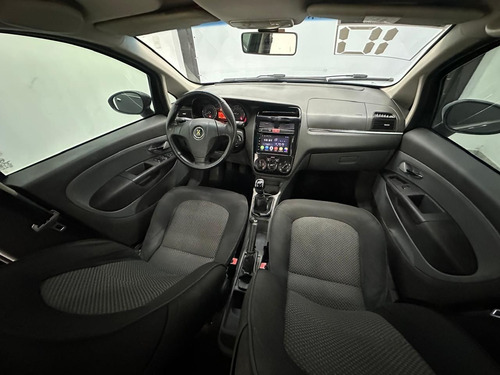 Fiat Linea 1.8 ESSENCE 16V