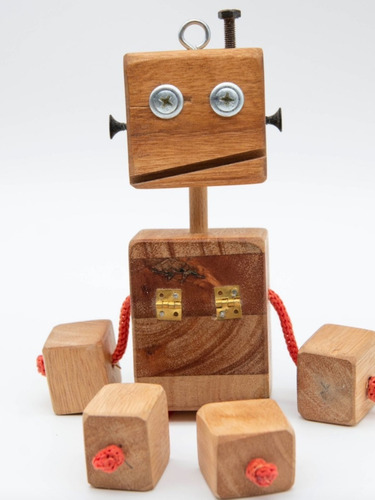 Robots De Madera Artesanal 