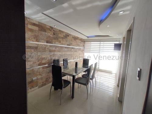 Imagen 7 de 30 de Apartamento Duplex En Venta Urb Los Caobos, Maracay 23-23982 Hc