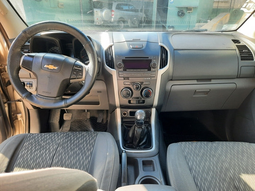 Imagen 8 de 15 de Chevrolet S10 2.8 Cd 4x2 Lt Tdci 180cv 2012