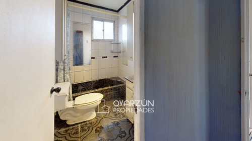 Casa En Venta De 5 Dormitorios 3 Baños 3 Estacionamientos