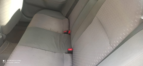 Imagen 8 de 8 de Mitsubishi Lancer Automático