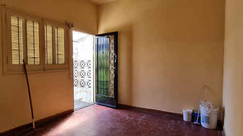 Imagen 18 de 27 de Venta De Casa 7 Amb O Mas En Ciudadela, Tres De Febrero
