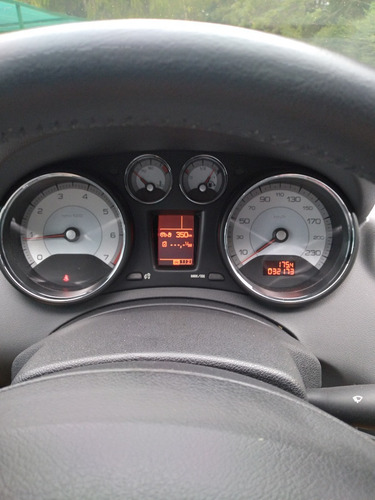Peugeot 408 Allure Plus