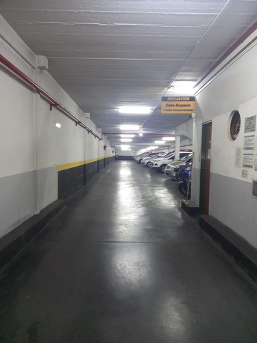 Edificio Comercial En Venta Totalmente Automatizado