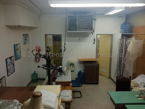 Imagen 13 de 15 de Local En Venta Sabana Grande 22-22652 Astrid Castillo 0414-344-86-28