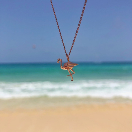 Pingente de prata flamingo de origami com acabamento em ouro rosa claro
