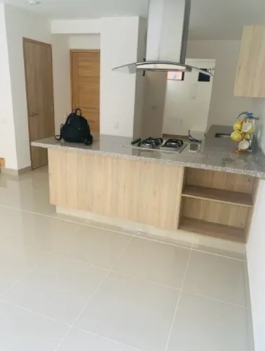 Casa Duplex En Arriendo En Unidad Abierta, A 2 Cuadras Del Parque De San Antonio