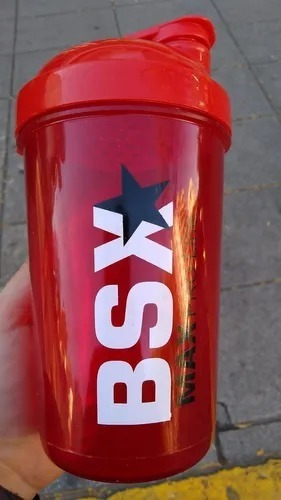 Imagen 3 de 3 de Vaso Shaker Para Batidos Max Pro Line Bsx Rojo