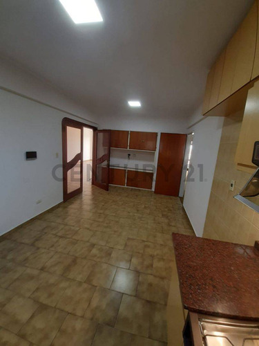Departamento En Venta En El Centro De Rafaela