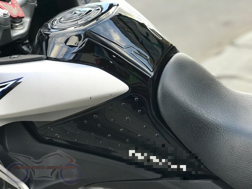 Imagen 4 de 7 de Protector Tanque + Pierneras Stop Grip Honda Xre190 Y Xre300