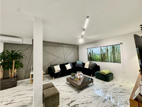 Se Vende Casa 442m2 4h+s/7b/2p Los Naranjos Del Cafetal
