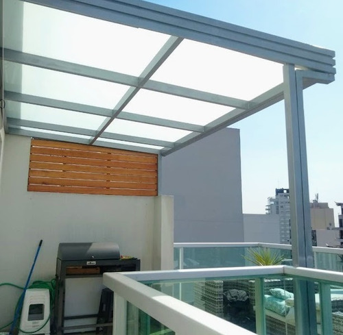 Pergola De Hierro Con Vidrio Laminado X M2