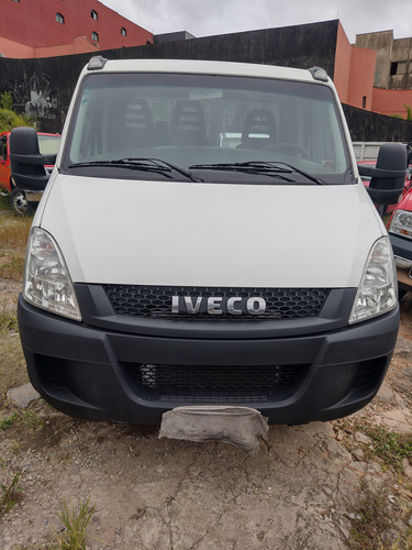 Iveco Daily 35s14 2018 Unico Dono Raro Estado De Conservação