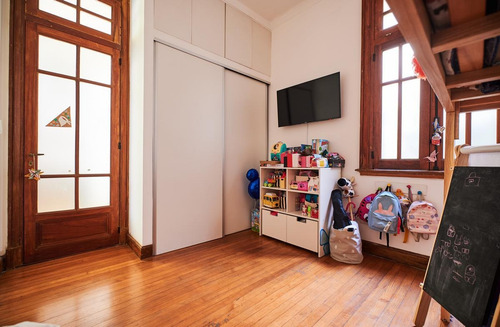 Imagen 25 de 27 de Departamento 3 Ambientes Más Escritorio, Reciclado, Luminoso Y De Estilo! En Caballito