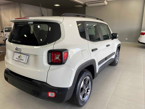 Jeep Renegade 1.8 16v Flex 4p Automático