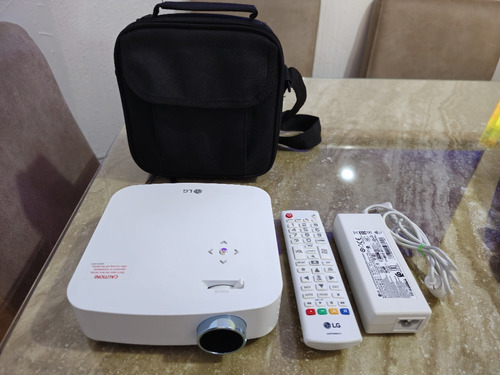 Proyector LG Smart Tv Minibeam Pf50ka 1080 Ful Hd Recargable