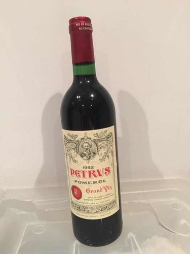 Petrus 1982 Pomerol Top Guardado Em Adega Particular Clima