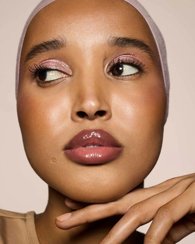 Fenty Beauty Labial Gloss Bomb Cream Fenty Glow 02