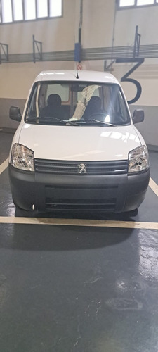 Peugeot Utilitaria. Partner Confort 1.6 Hdi Full #45