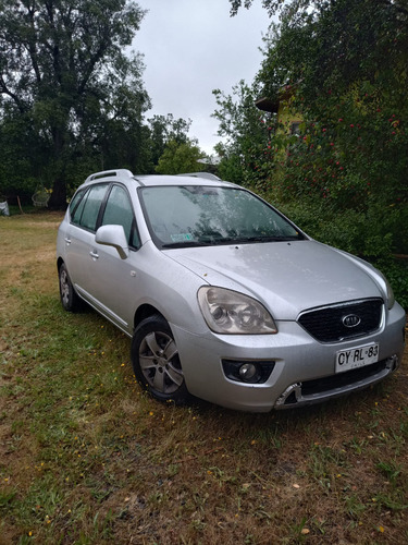 Kia Carens lx dab 2.0