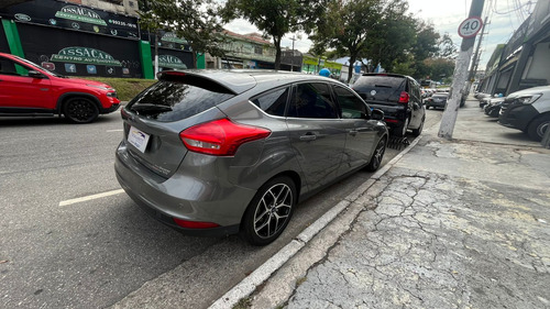 Ford Focus Focus Hatch Titanium 2.0 PowerShift