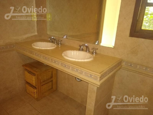 Hermosa Casa En Country En Pilar Con Pileta ****