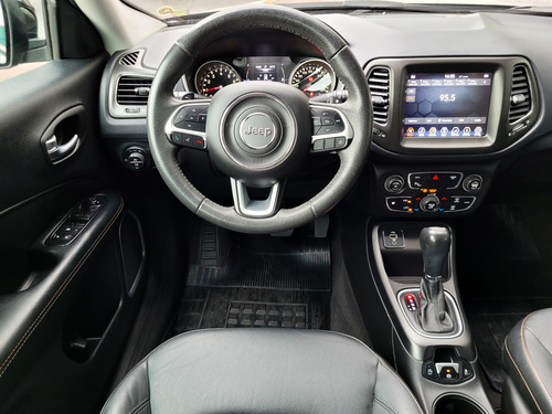 Jeep Compass 2.0 Longitude Flex Aut. 5p