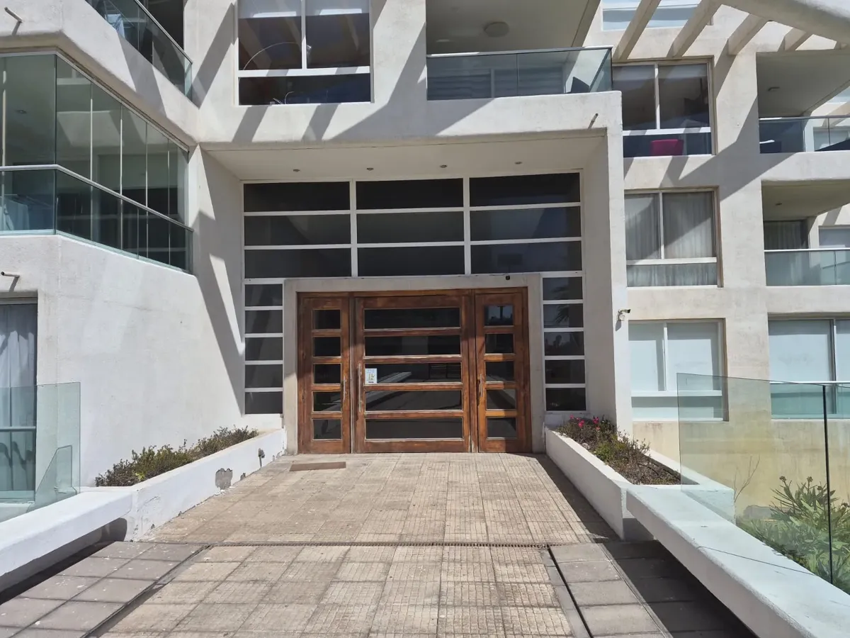 Imagen 2 de 29 de Departamento Moderno Con El Sonido Del Mar De Fondo