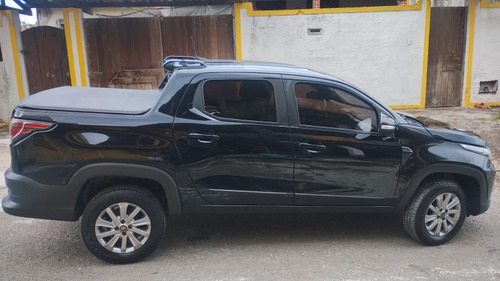 Fiat Strada 1.3 Freedom Cab. Dupla Flex 4p