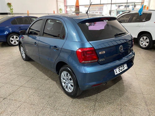 Imagen 5 de 11 de Volkswagen Gol Trend 1.6 Trendline 2017