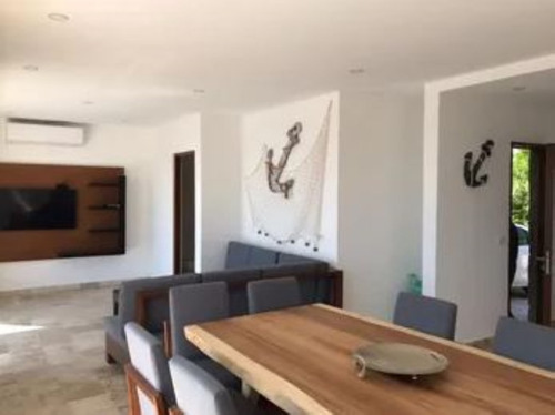 Venta De Casa En Cancun Col Supermanzana 17 Oct