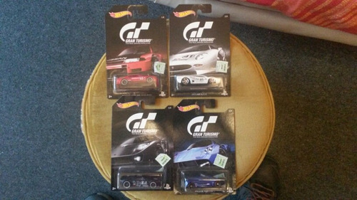 Hot Wheels Lote 8 Autos Serie Gran Turismo Playstation