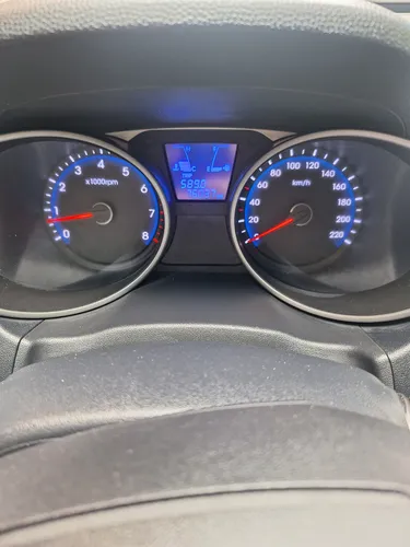 Hyundai TUCSON IX-35 2.0l 4x4